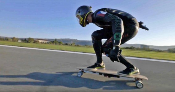 how long miles can an electric skateboard go