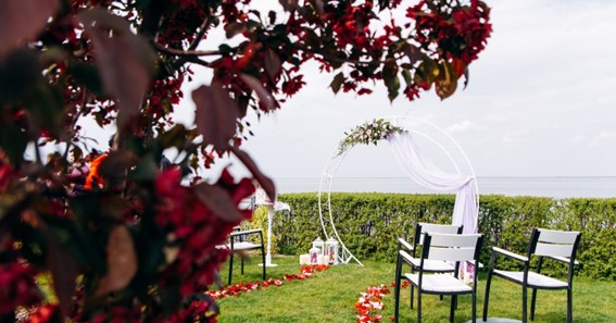 What You Can Do to Have a Flawless Outdoor Wedding
